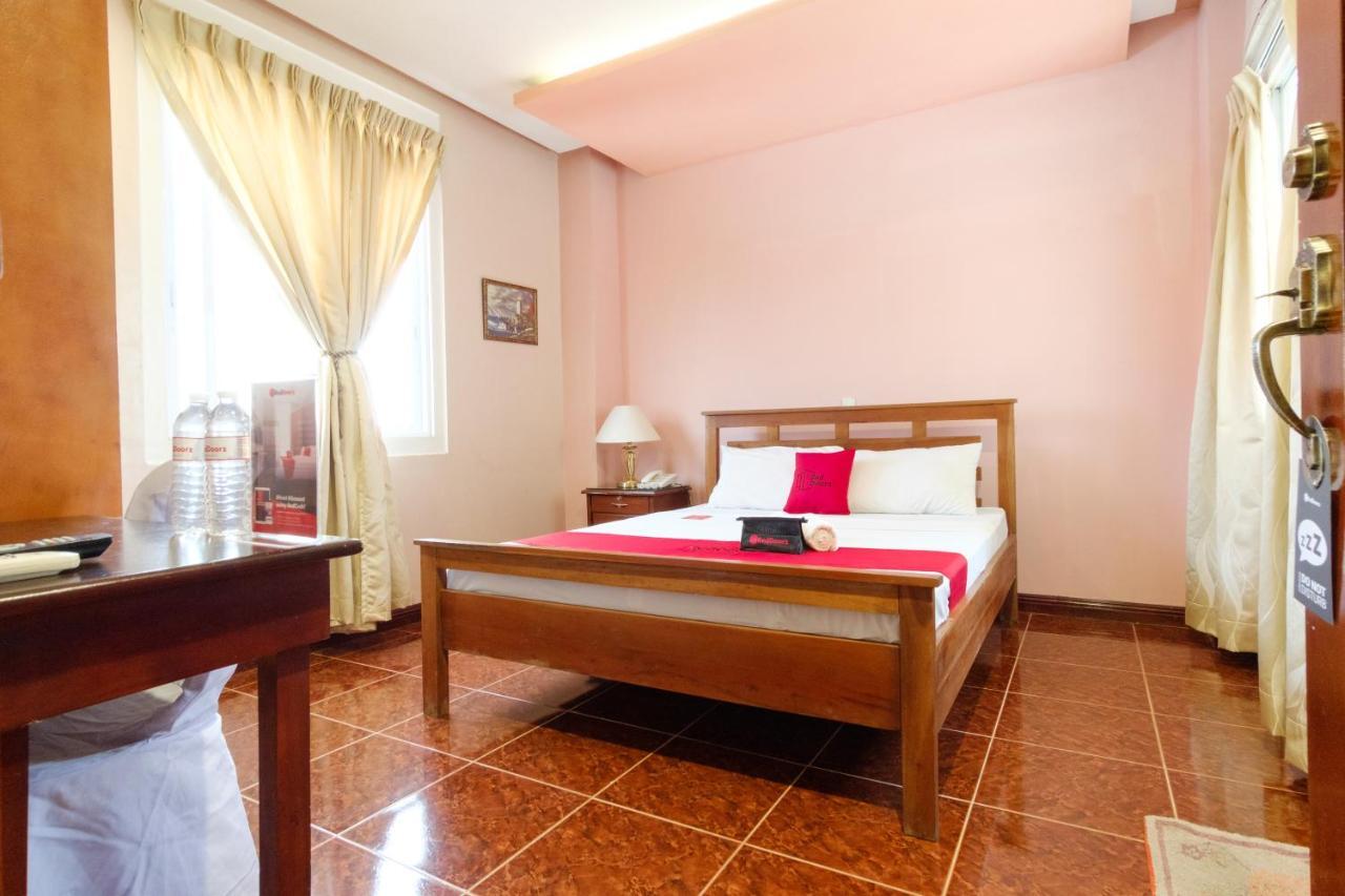 Reddoorz Near Camp Montelibano Hotel Bacolod Exterior foto