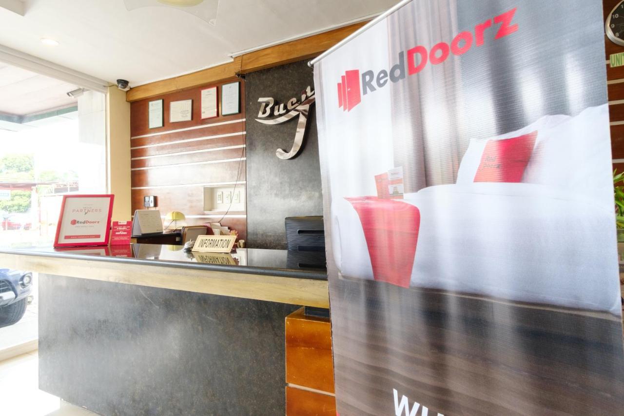 Reddoorz Near Camp Montelibano Hotel Bacolod Exterior foto